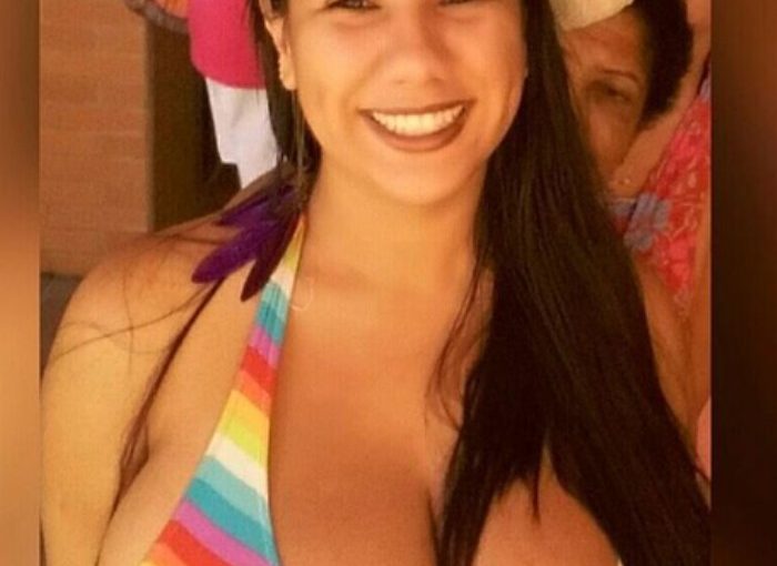 Latina with giant natural tits Radyja